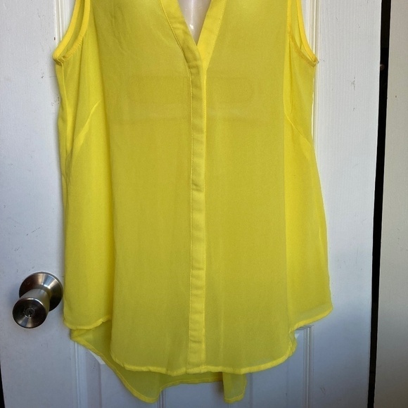 H&M SIZE 6 SHEER BRIGHT YELLOW BUTTON DOWN SHIRT - Picture 6 of 6